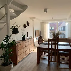 Ozzy 's Place Oostende
